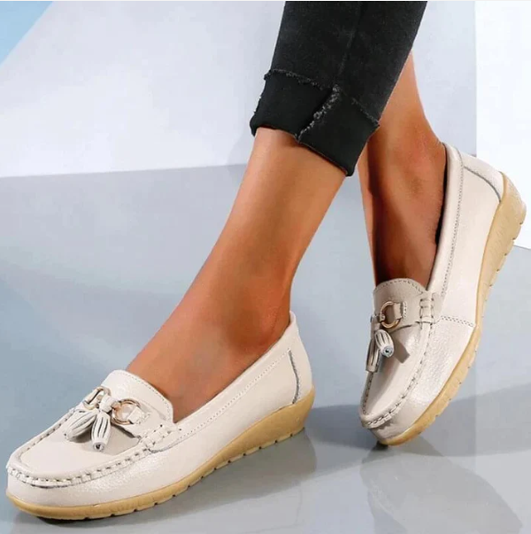 Grace - Smart Women's Comfort Loafers with Tassel Detail and Stitched Trim