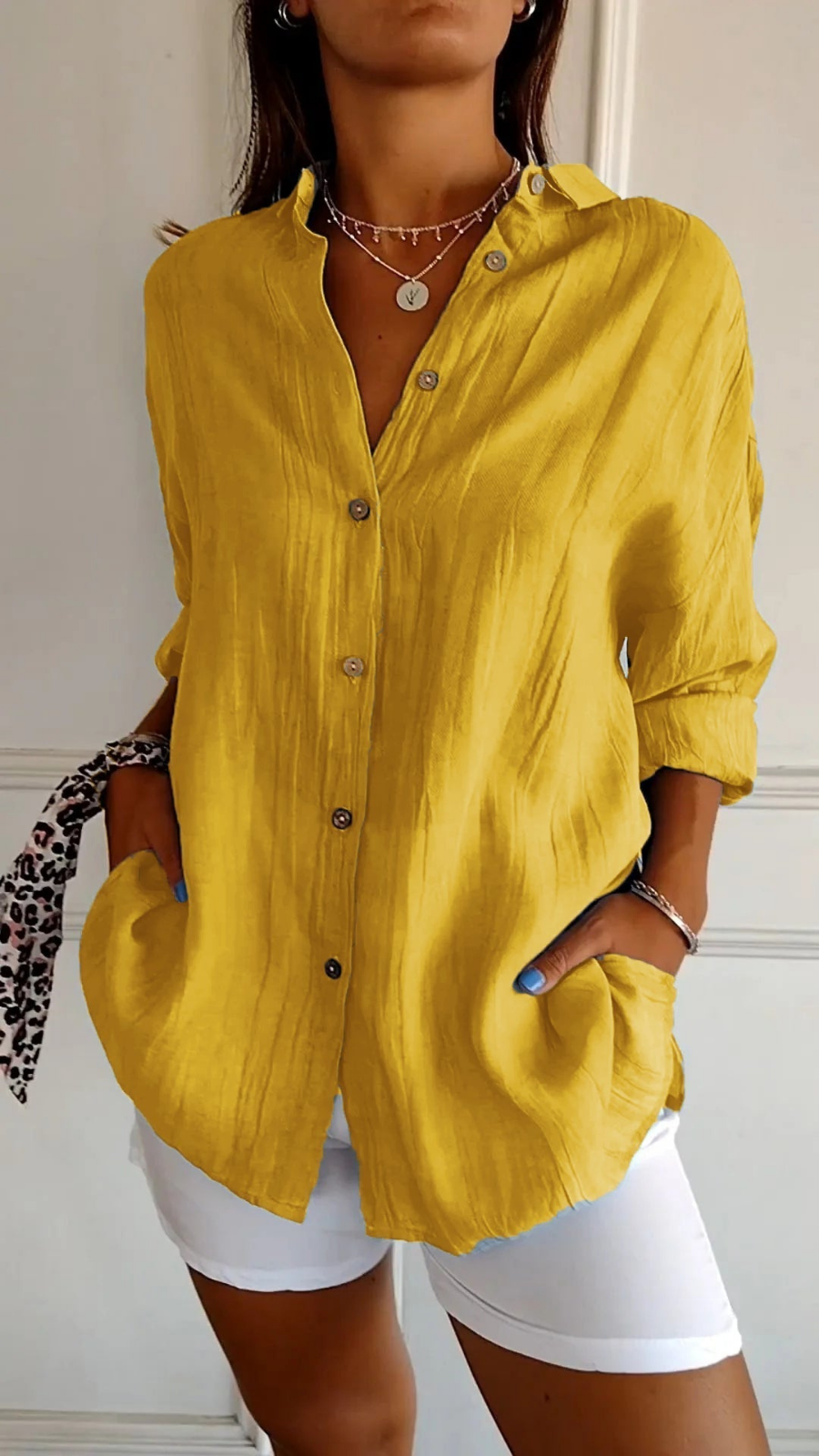 Rosie - Casual Women's Linen Blouse with Oversized Fit and Front Pockets