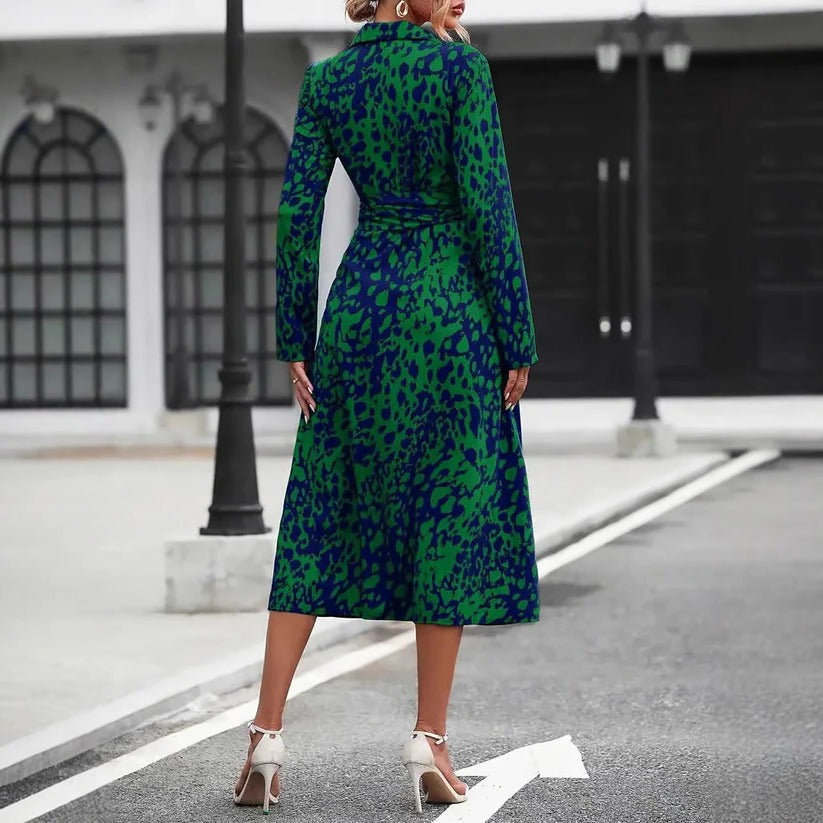 Vivienne - Vintage Women's Maxi Dress with Shirt Collar and Belted Waist in Bold Print