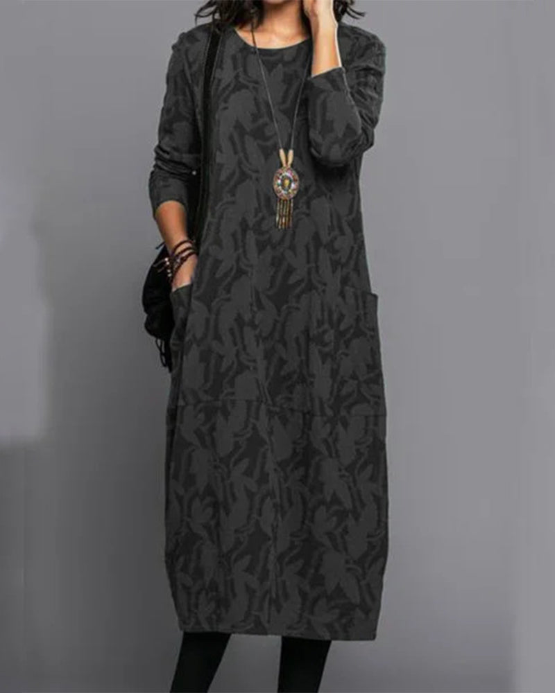 Alice - Casual Women's Maxi Dress with Long Sleeves and Round Neckline