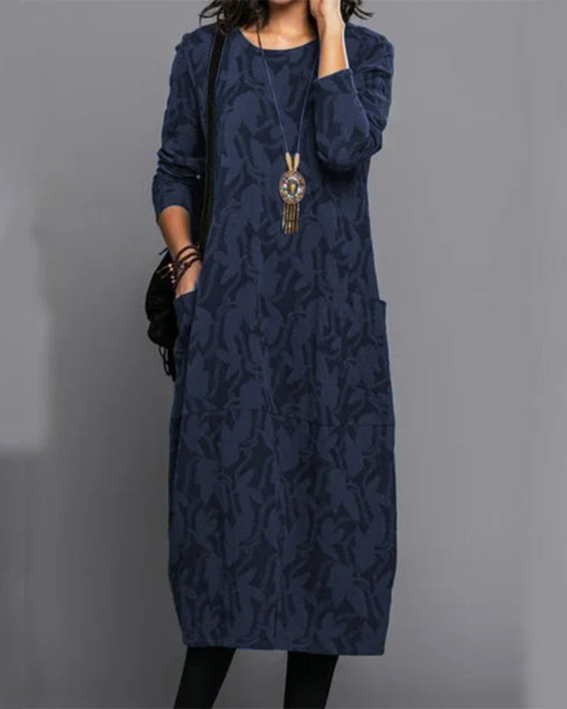 Alice - Casual Women's Maxi Dress with Long Sleeves and Round Neckline