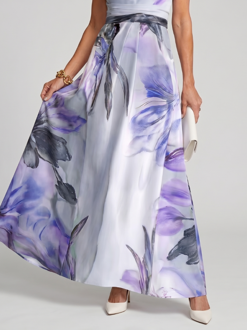 Amelia - Elegant Women's Wedding Guest Maxi Dress with Halter Neck and Floral Print