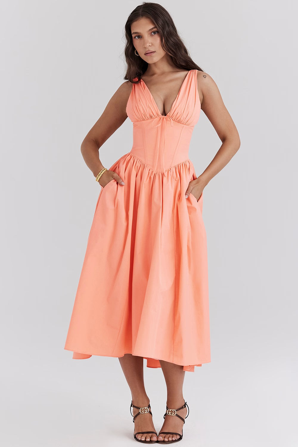 Clara - Elegant Women's Wedding Guest Midi Dress with V Neck and Floral Print