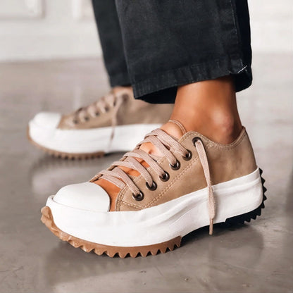 Daisy - Oversized Orthopedic Trainers for Women with Chunky Platform Sole