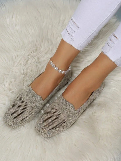 Freya - Preppy Women's Platform Ballet Flats with Square Toe and Slip-On Fit