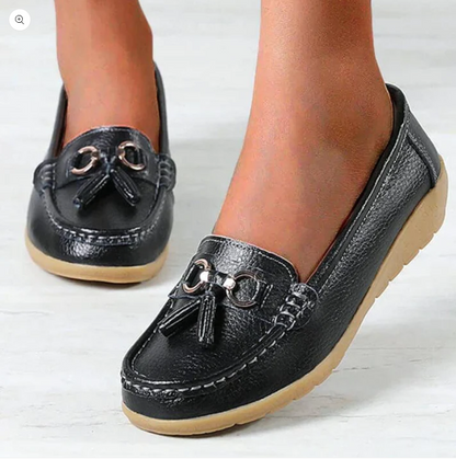Grace - Smart Women's Comfort Loafers with Tassel Detail and Stitched Trim