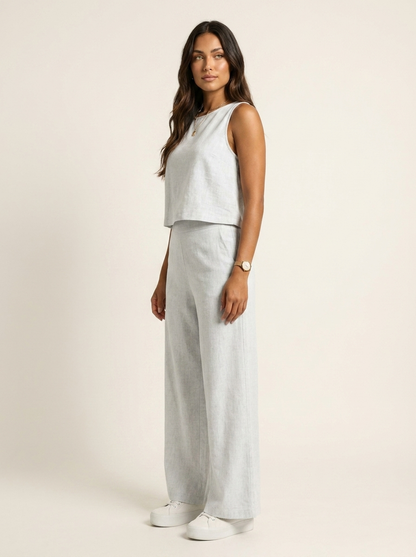 Grace - Smart Women's Linen Set with Cropped Top and Wide-Leg Trousers