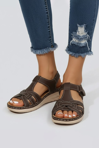 Hannah - Relaxed Orthopedic Sandals for Women with Buckle Strap Detail