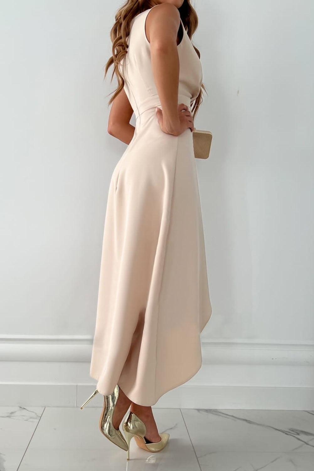 Olivia - Elegant Women's Wedding Guest Dress with Wrap Front and Ruffle Hem