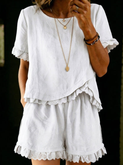 Penelope - Vintage Women's Linen Summer Co-Ord Set with Scalloped Lace Trim and Shorts