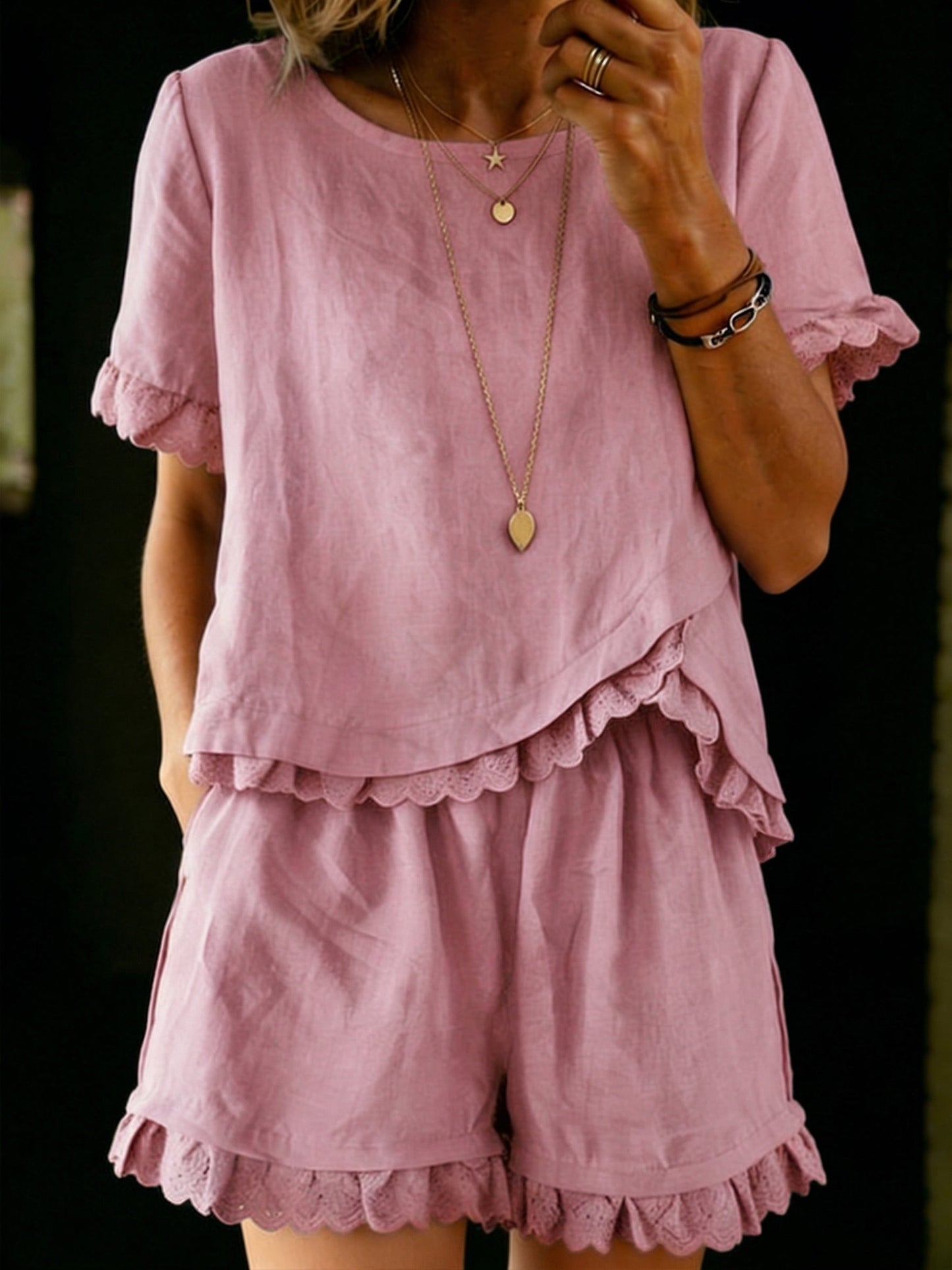 Penelope - Vintage Women's Linen Summer Co-Ord Set with Scalloped Lace Trim and Shorts