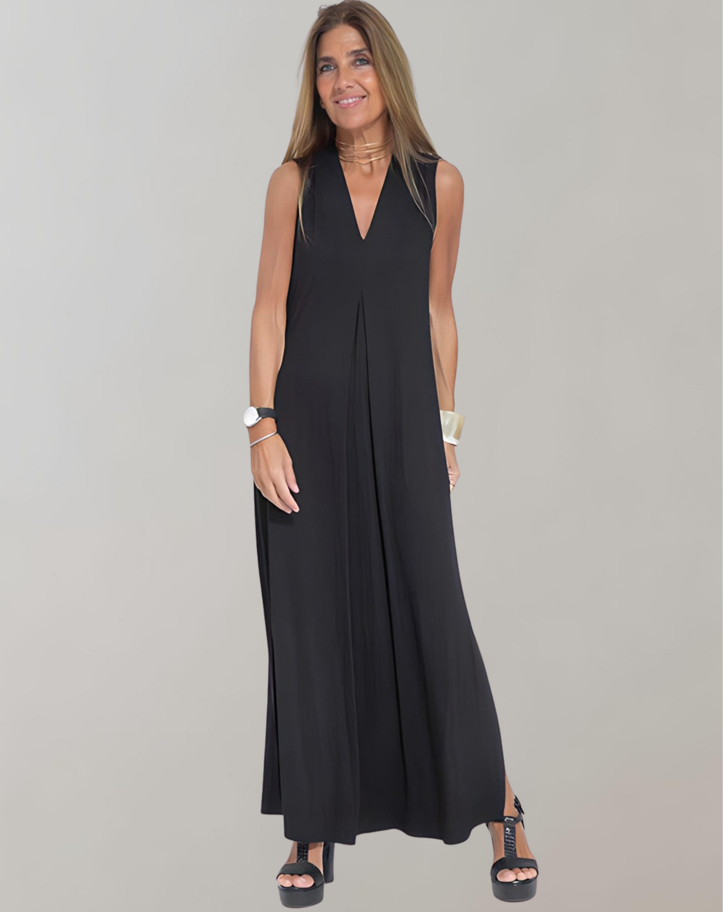 Phoebe - Elegant Women's Maxi Dress with V-Neckline and Sleeveless Design