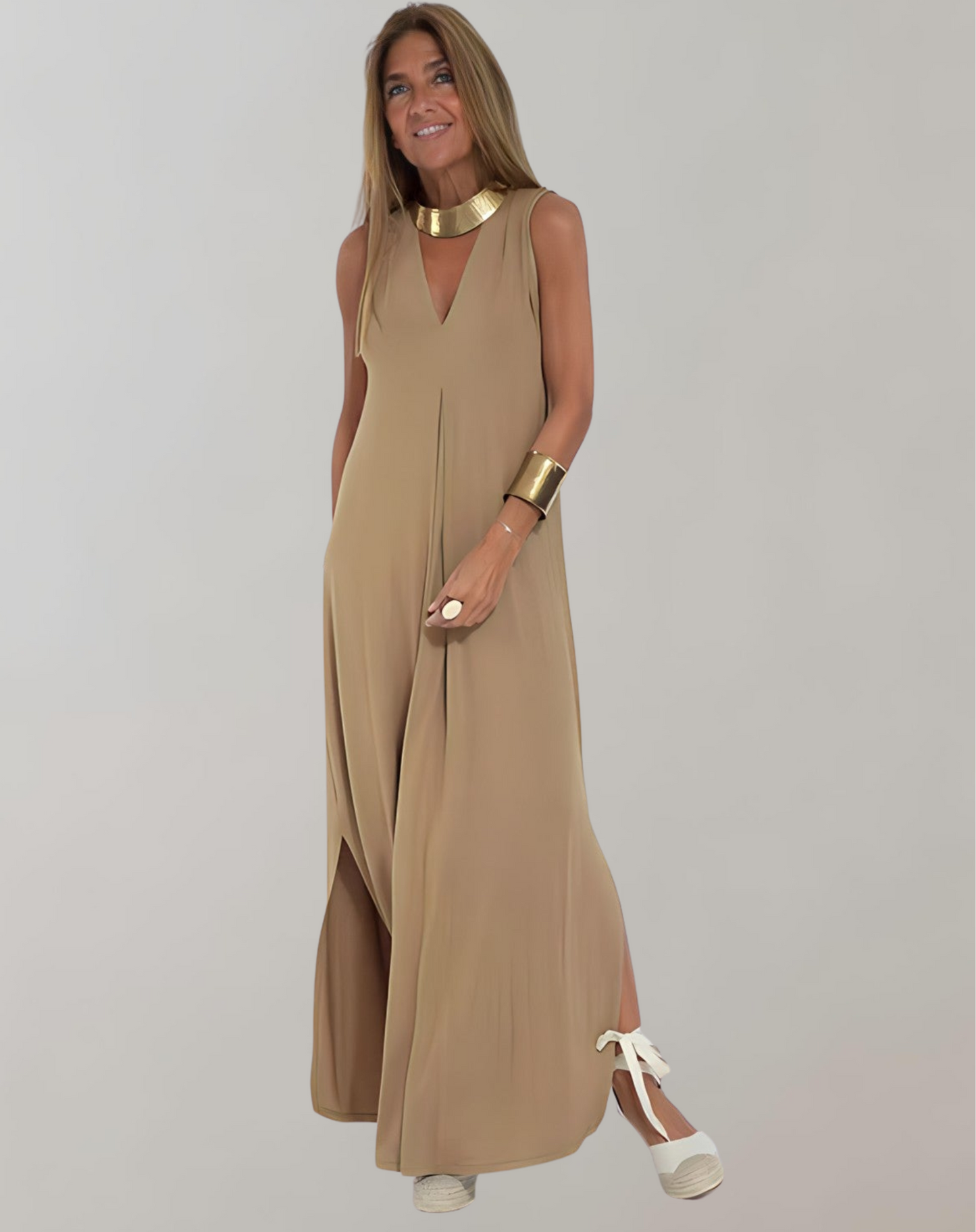 Phoebe - Elegant Women's Maxi Dress with V-Neckline and Sleeveless Design