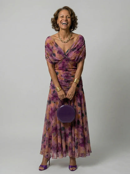 Poppy - Elegant Women's Summer Maxi Dress with V-Neck and Ruched Detail