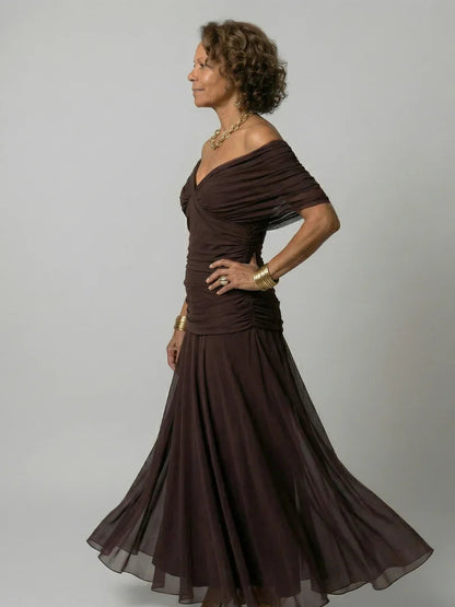 Poppy - Elegant Women's Summer Maxi Dress with V-Neck and Ruched Detail