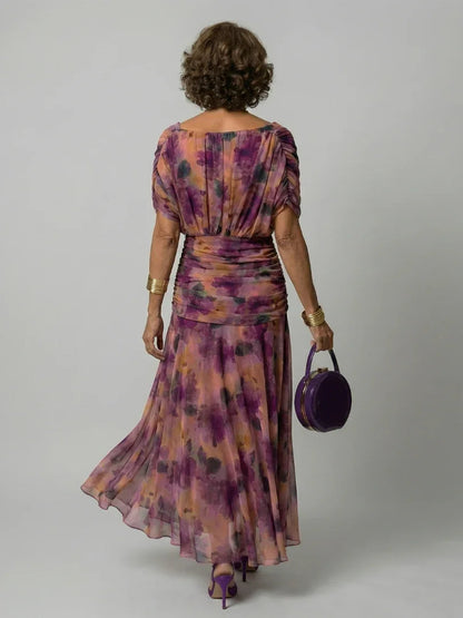 Poppy - Elegant Women's Summer Maxi Dress with V-Neck and Ruched Detail
