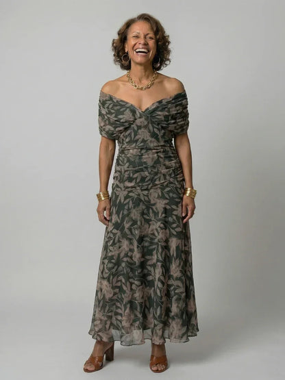 Poppy - Elegant Women's Summer Maxi Dress with V-Neck and Ruched Detail