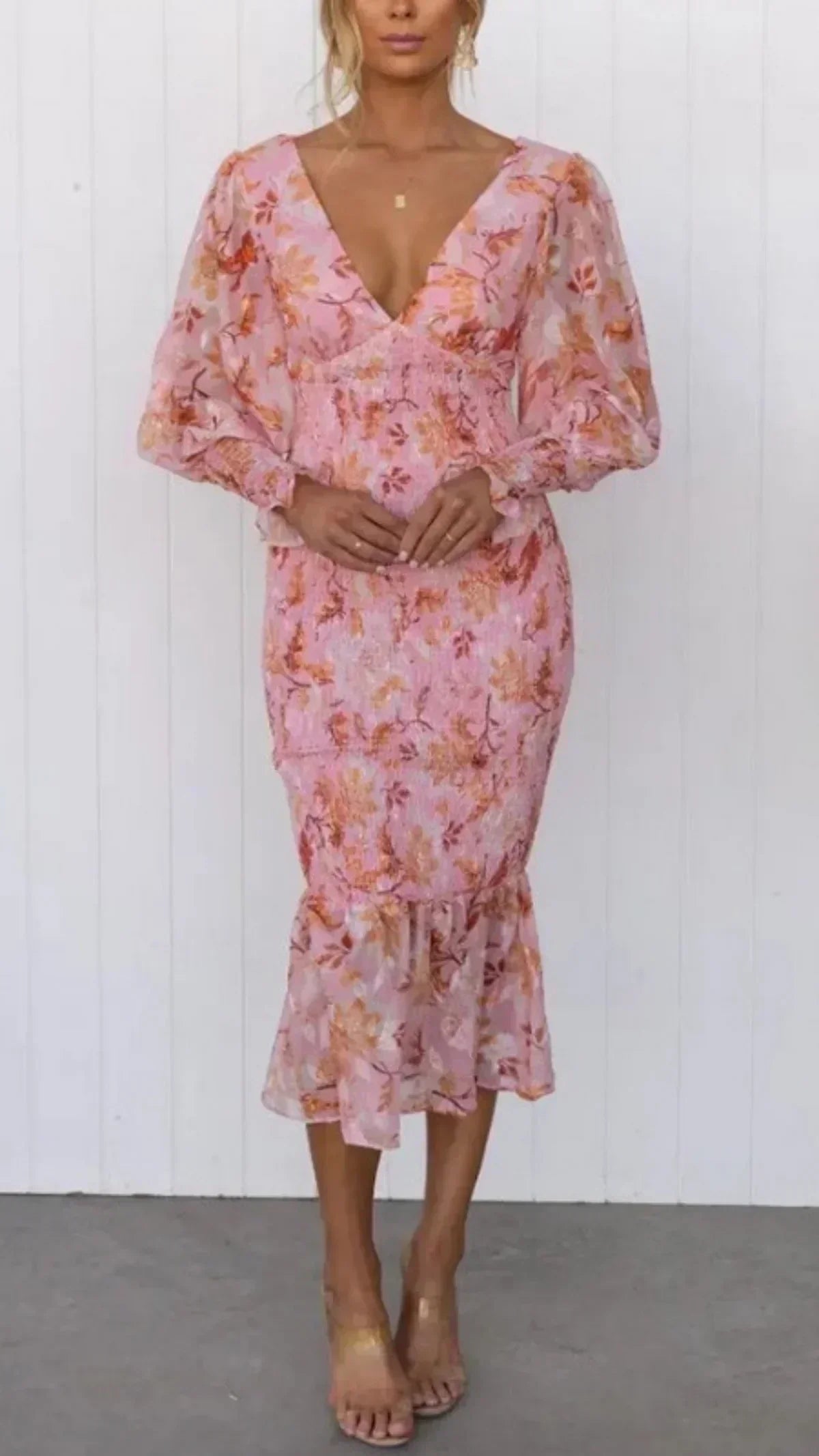 Rosie - Glam Women's Wedding Guest Dress with Balloon Sleeves and Ruffled Hem