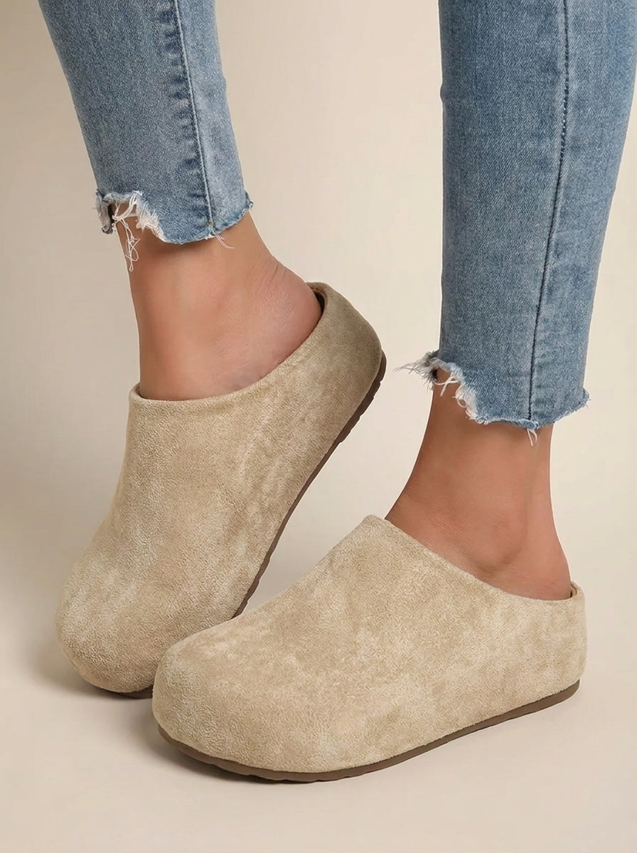 Ruby - Casual Women's Comfort Loafers with Slip-On Style and Cushioned Sole