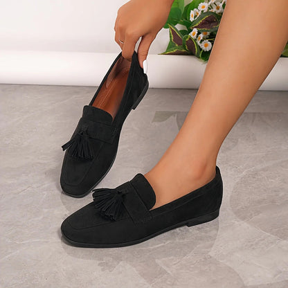 Sophie - Preppy Women's Comfort Loafers with Tassel Detail and Flat Sole