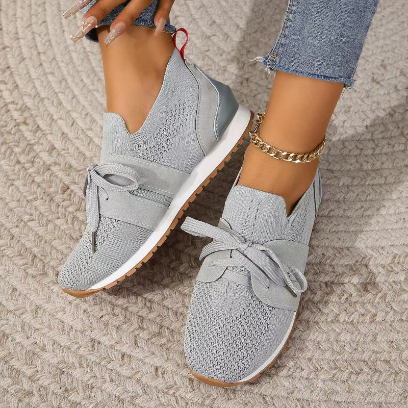 Tilly - Relaxed Women's Orthopedic Trainers with Bow Lace Detail and Cushioned Sole